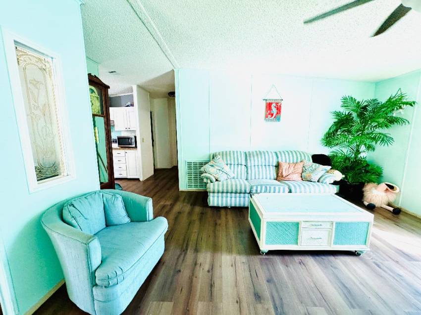 16 Henry Drive a Winter Haven, FL Mobile or Manufactured Home for Sale